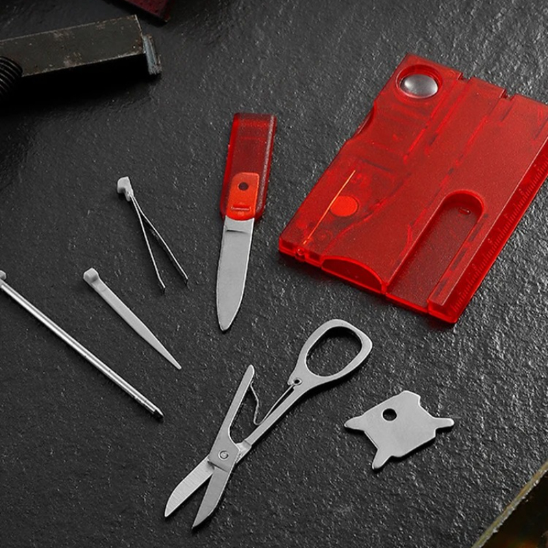 Multitool Credit Card - Multiutensile tascabile ultra sottile 12 in